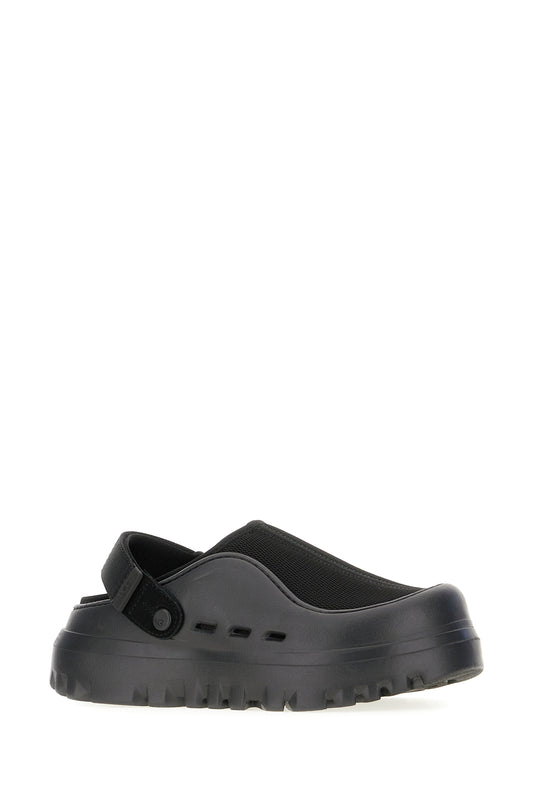 SLIPPERS_1166912_BLK_Image_2