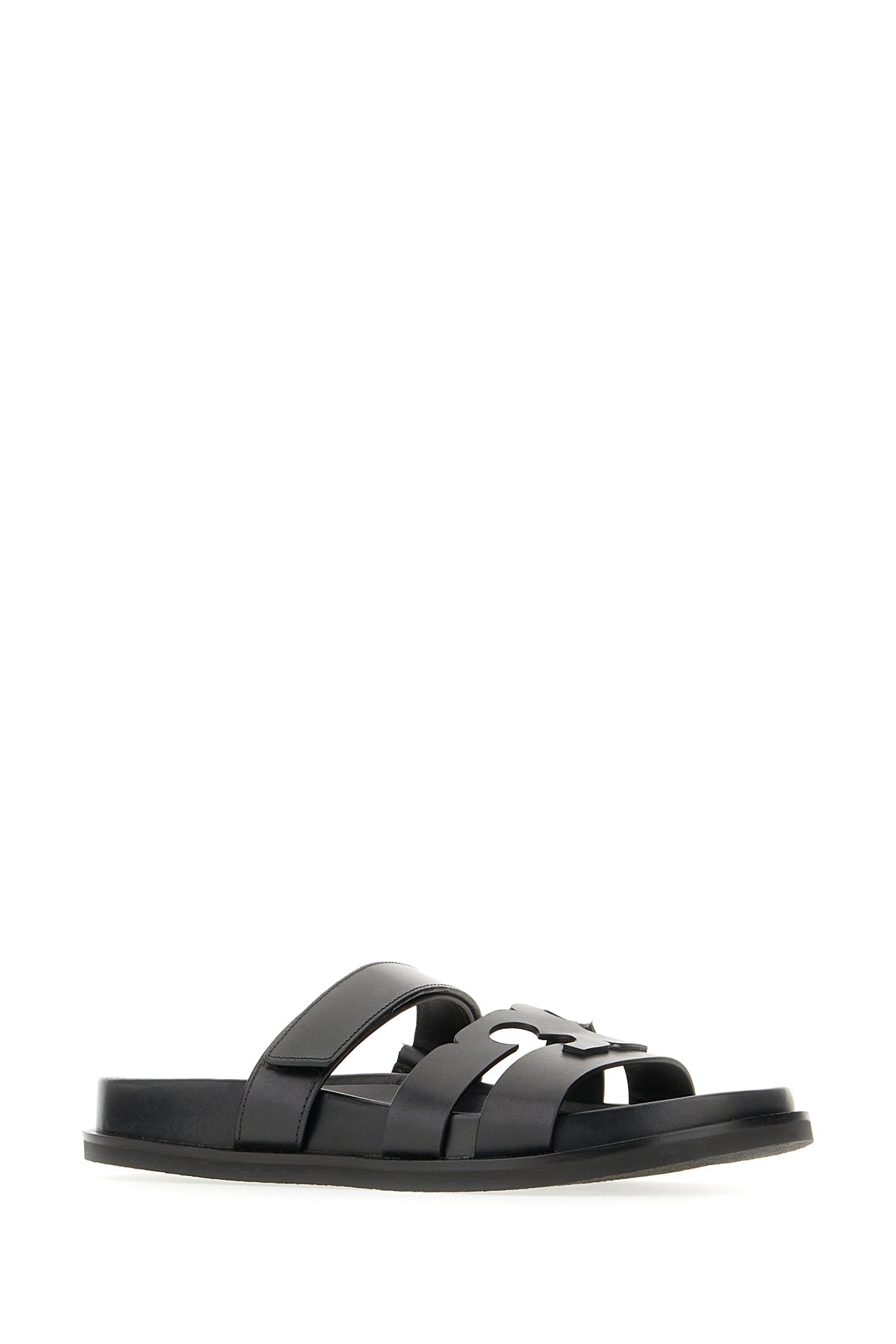 SLIPPERS_161636_006_Image_2