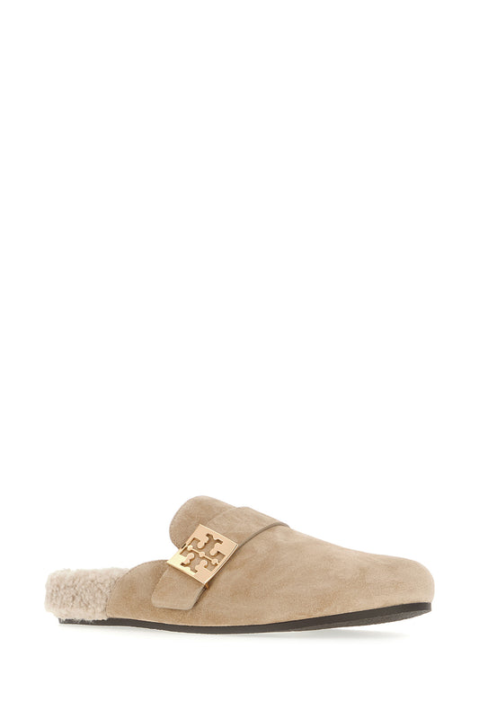 SLIPPERS_163612_250_Image_2