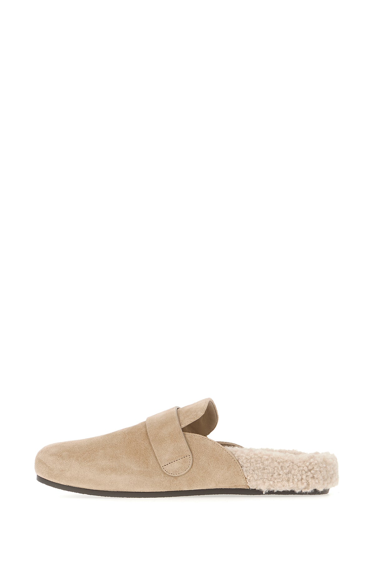 SLIPPERS_163612_250_Image_3
