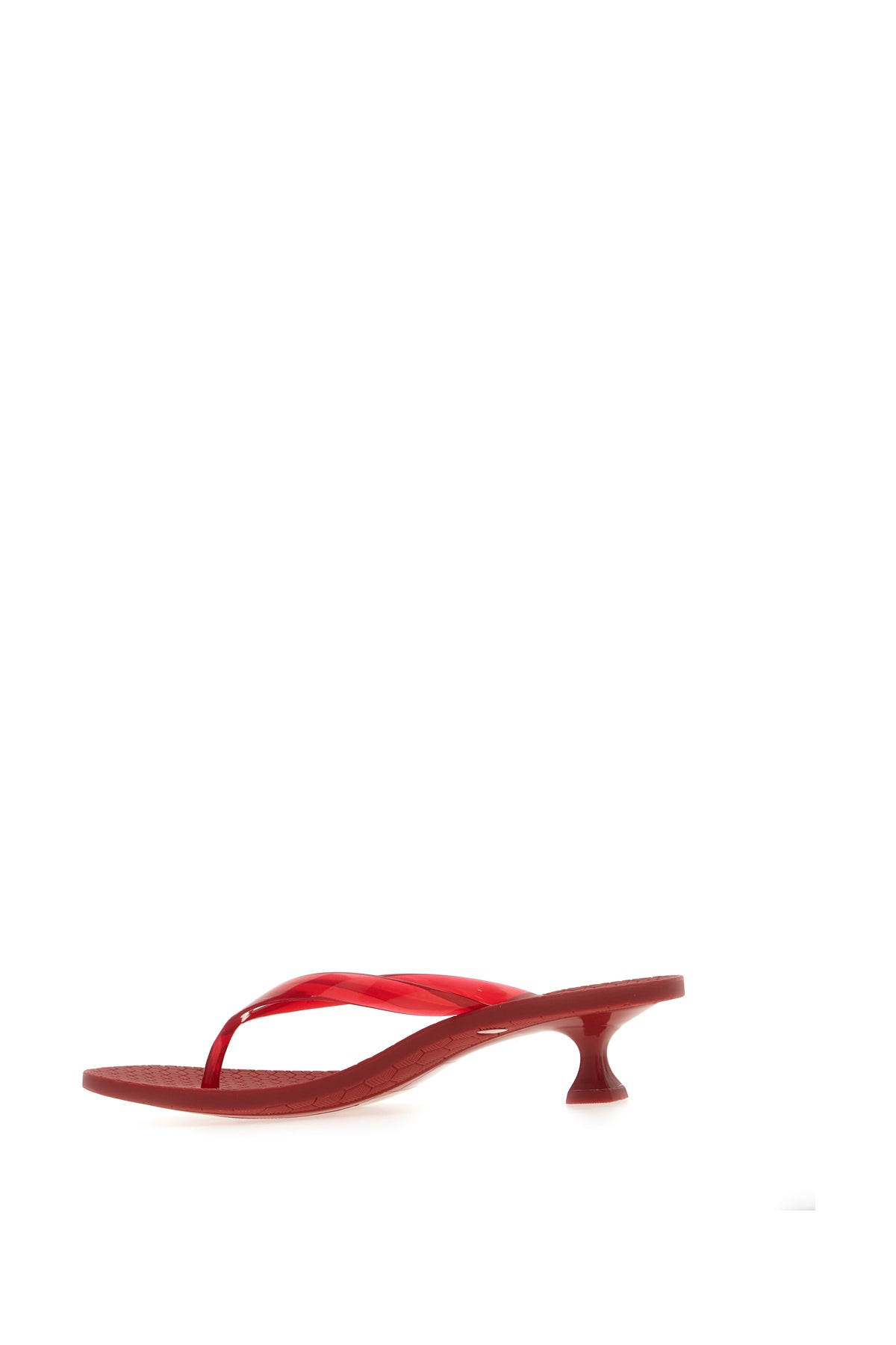 SLIPPERS_183727_675_Image_3