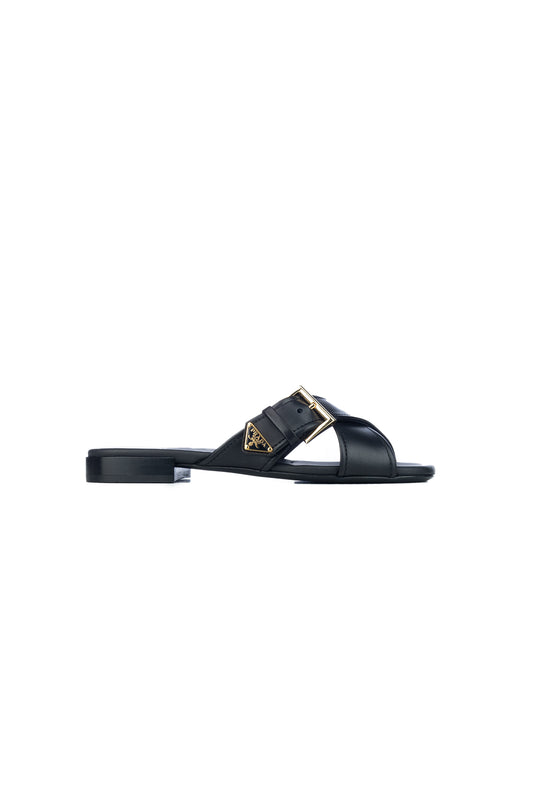 SLIPPERS_1XX778F010248_F0002_Image_1