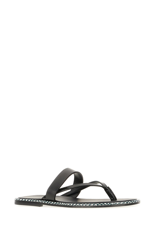 SLIPPERS_261011774102_900_Image_2