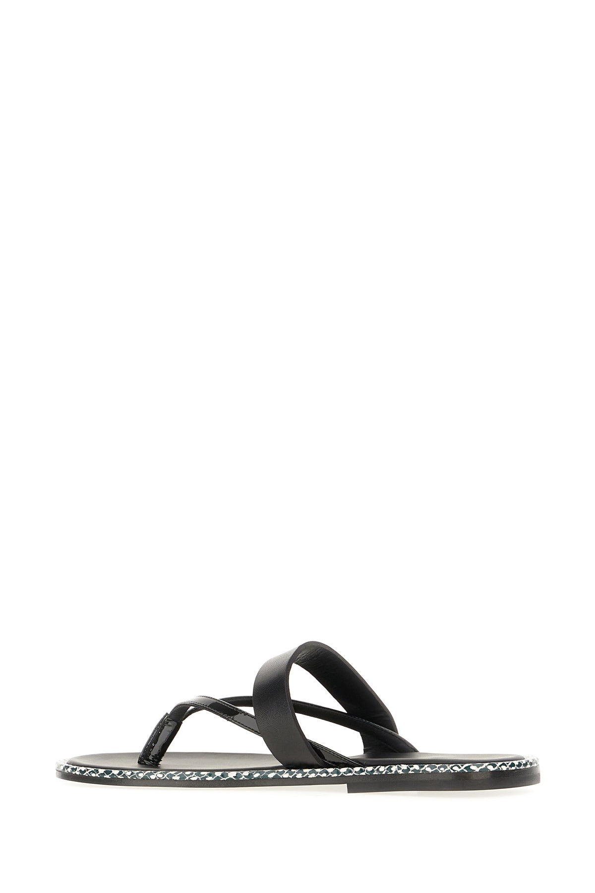 SLIPPERS_261011774102_900_Image_3