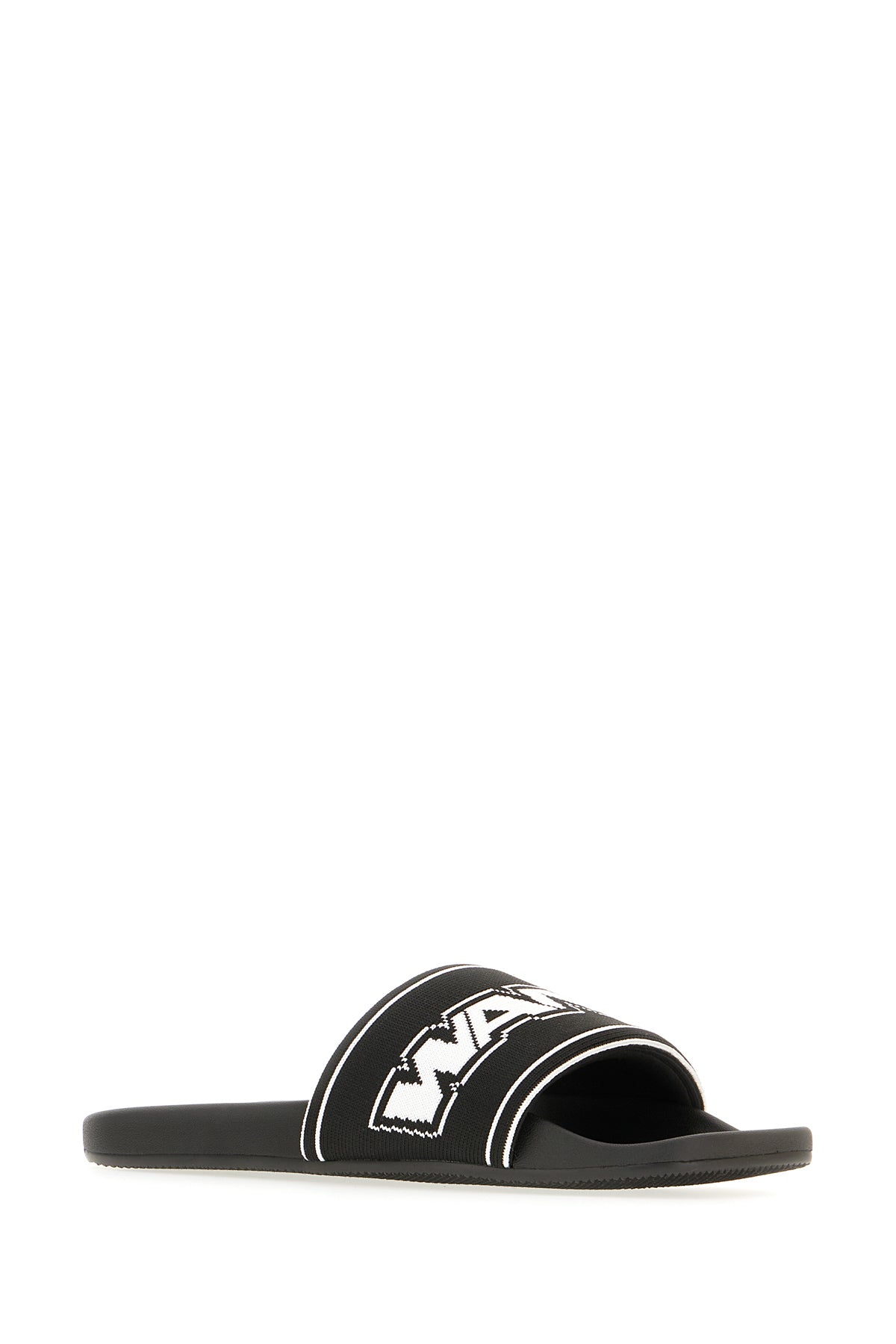 SLIPPERS_30325S002_001_Image_2