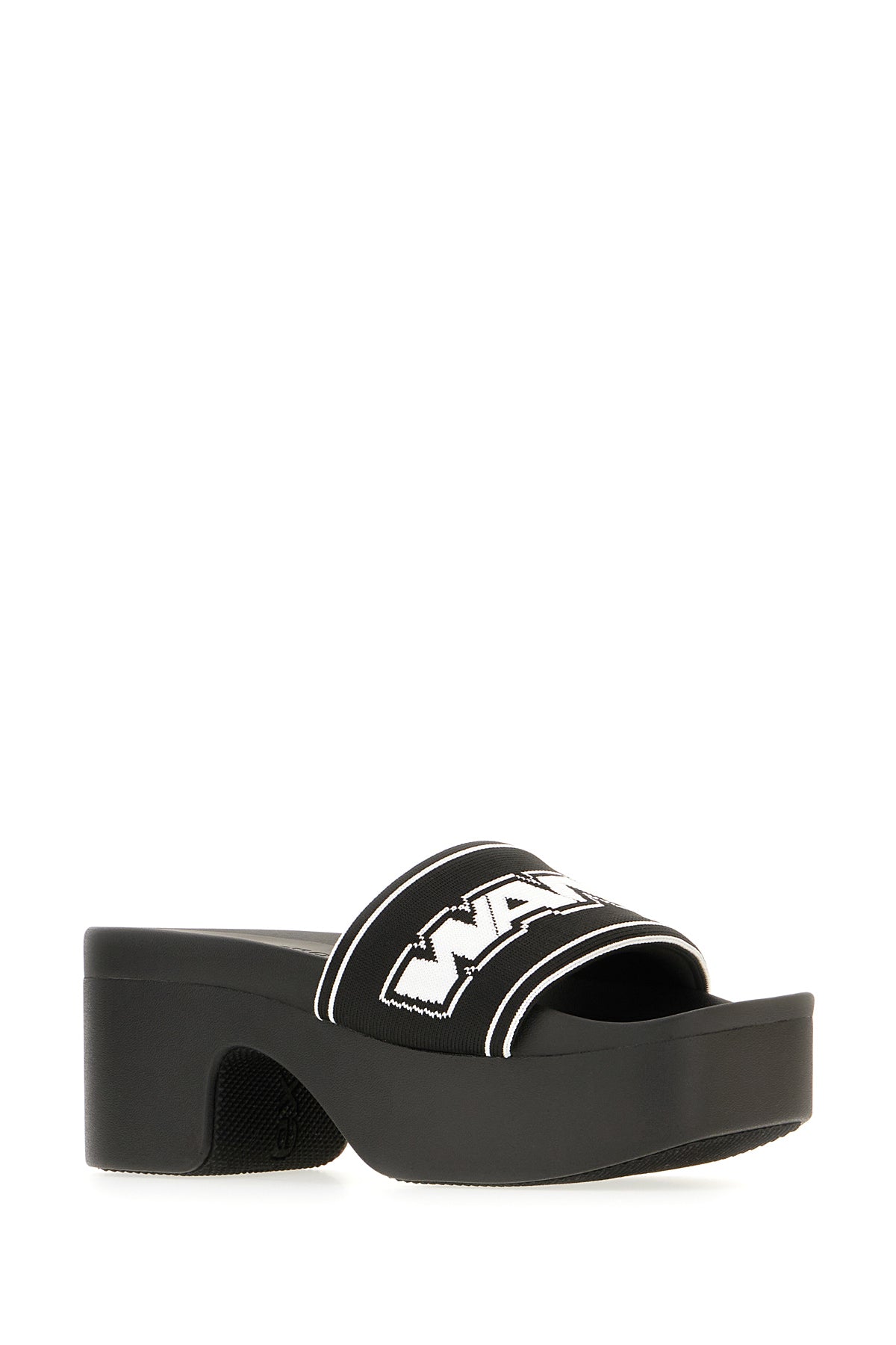 SLIPPERS_30325S003_001_Image_2