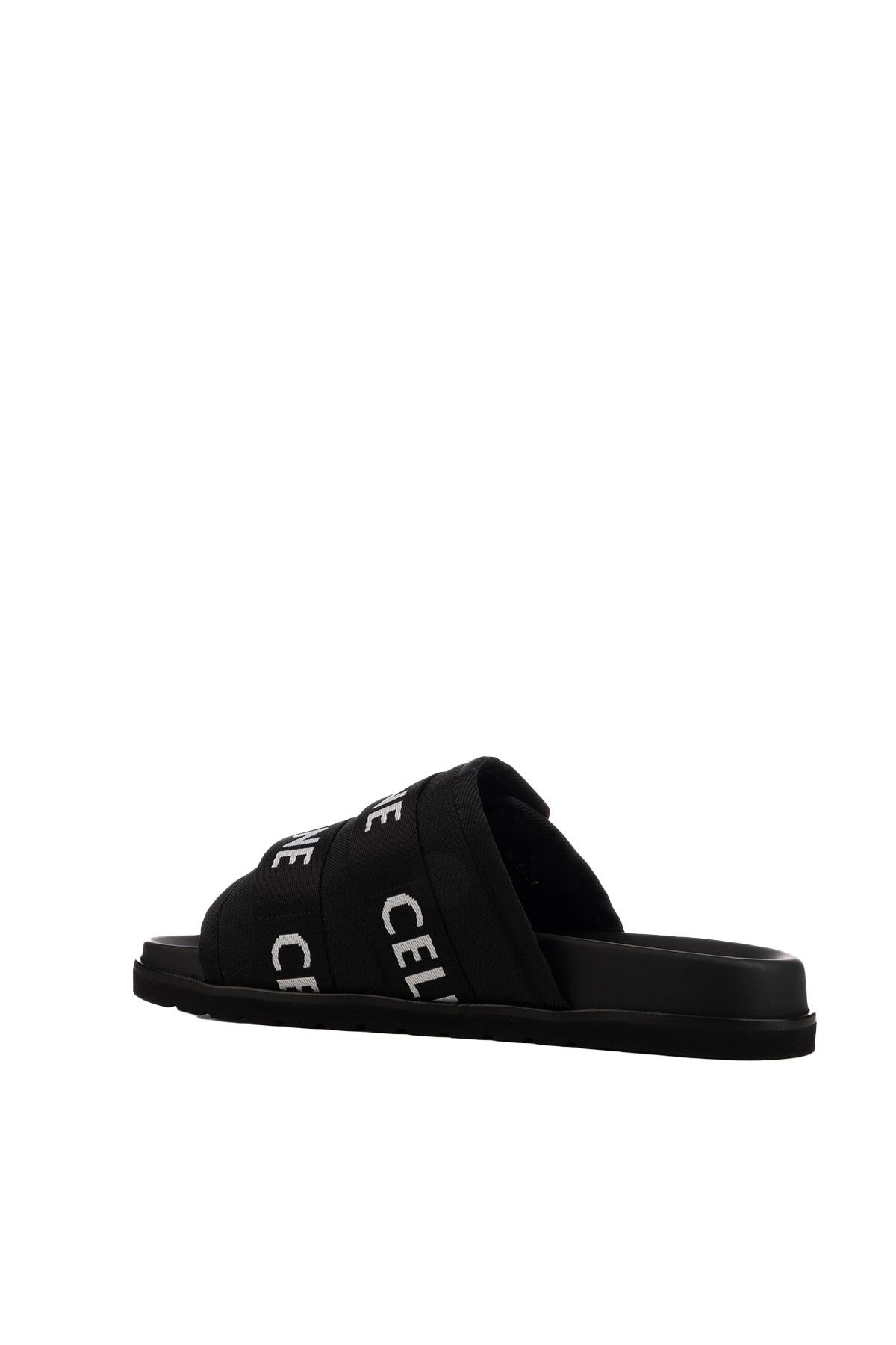 SLIPPERS_362785085C_38AW_Image_3