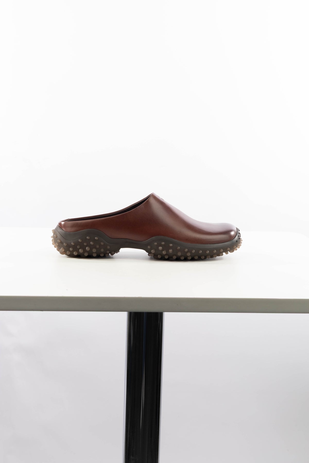 SLIPPERS_5R802EFA0455OD_F0201_Image_1