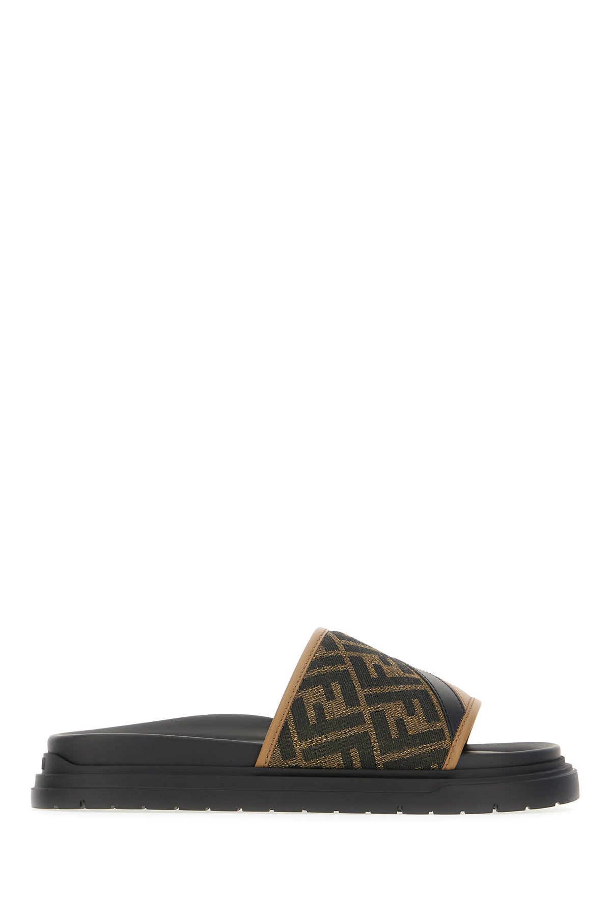 SLIPPERS_7X1674AF5T_F1OOF_Image_1