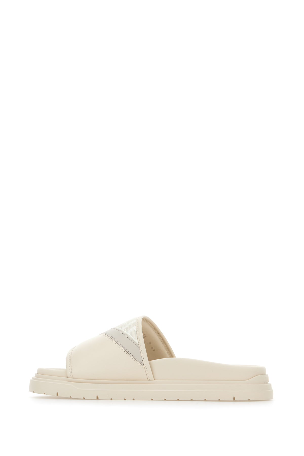 SLIPPERS_7X1674ASAJ_F1RT8_Image_3