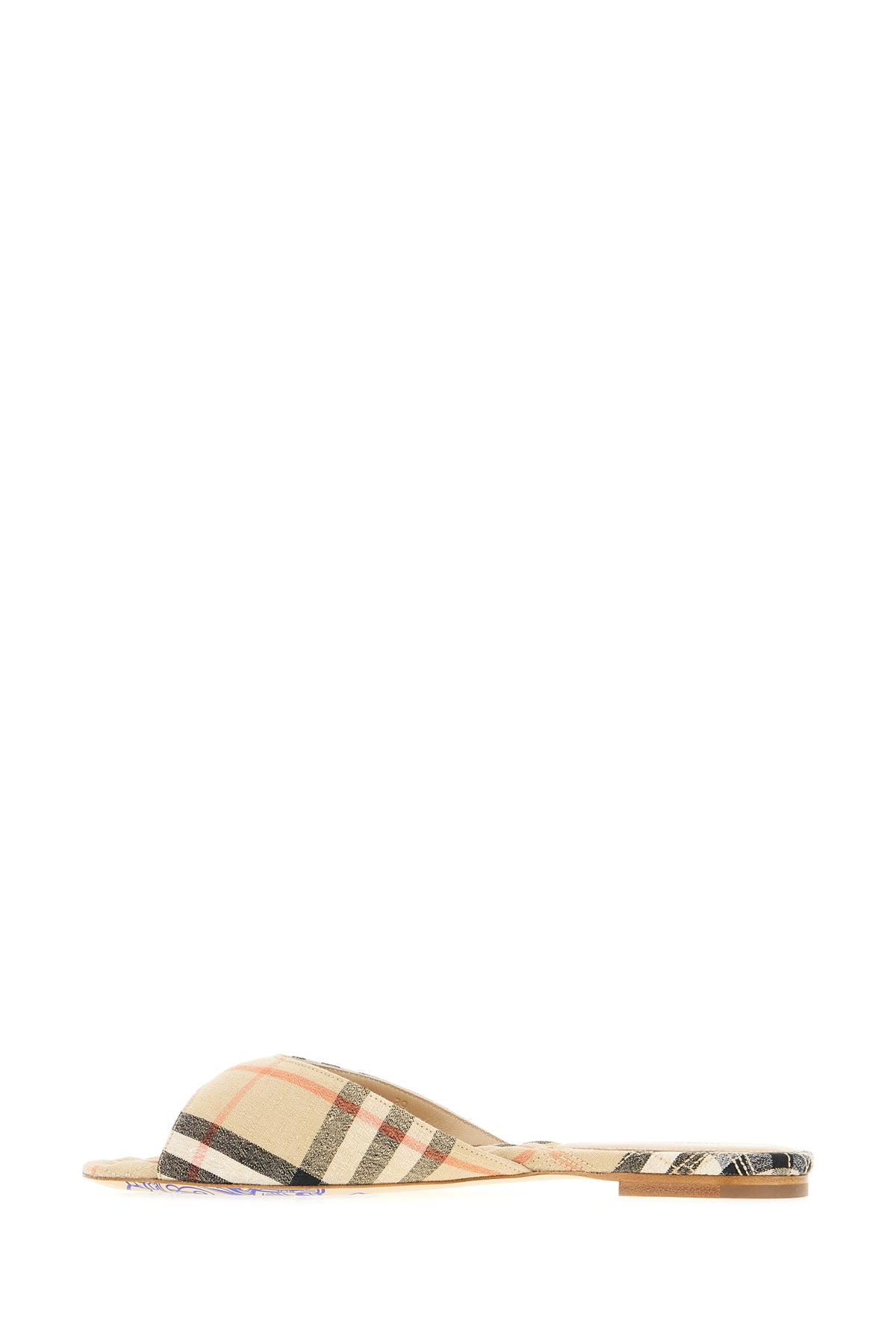 SLIPPERS_8106160_B9368_Image_3