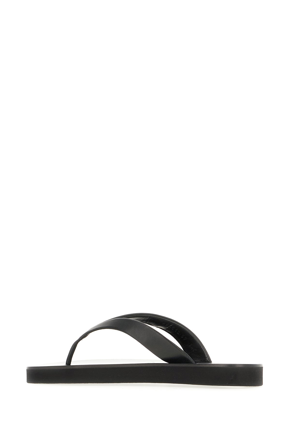 SLIPPERS_8548120R000_1000_Image_3