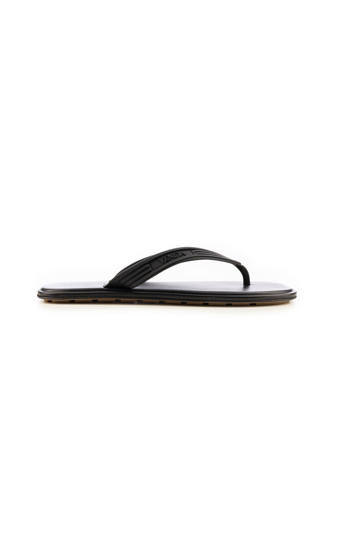 SLIPPERS_867559V00P5_1000_Image_1