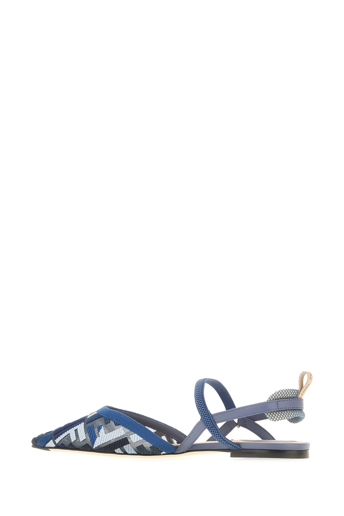 SLIPPERS_8J8559AORM_F1T01_Image_3