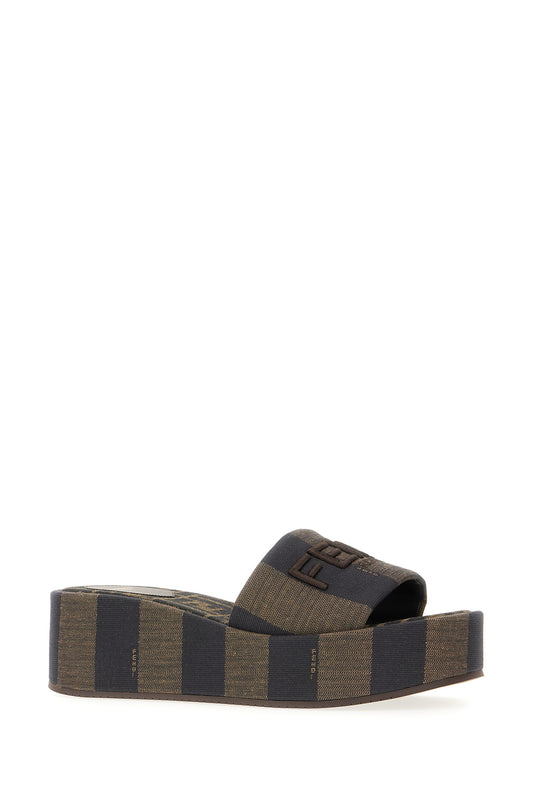 SLIPPERS_8R8515AORH_F1P95_Image_2