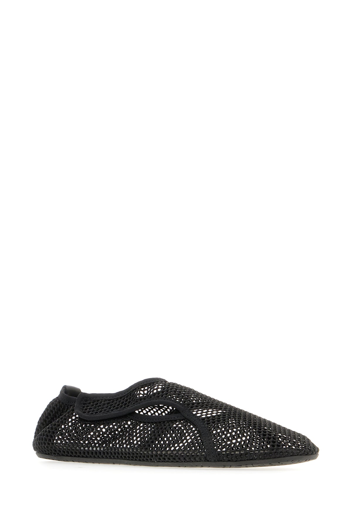 SLIPPERS_AA3A065TK050_999_Image_2