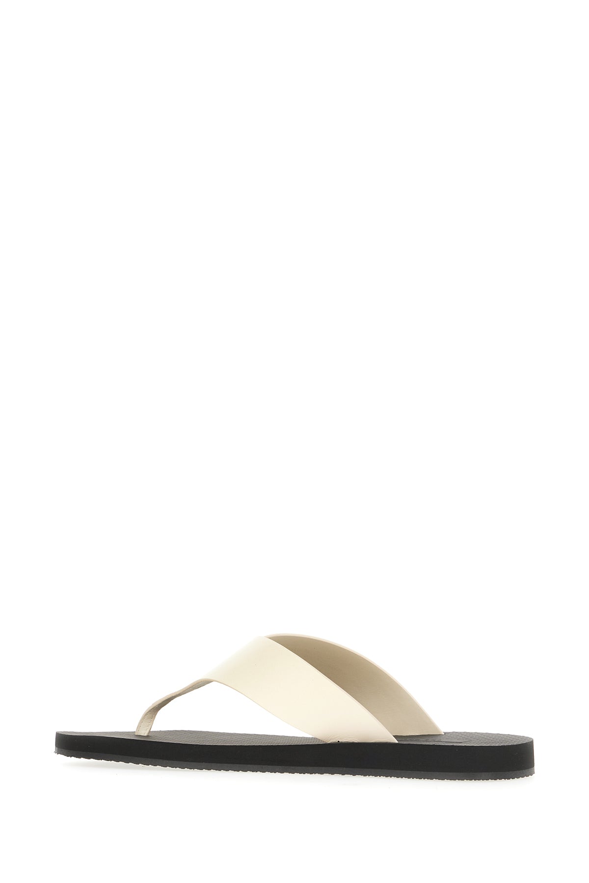 SLIPPERS_F1839L825_IVBL_Image_3
