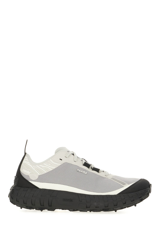 SNEAKERS_001AM_PEW_Image_1