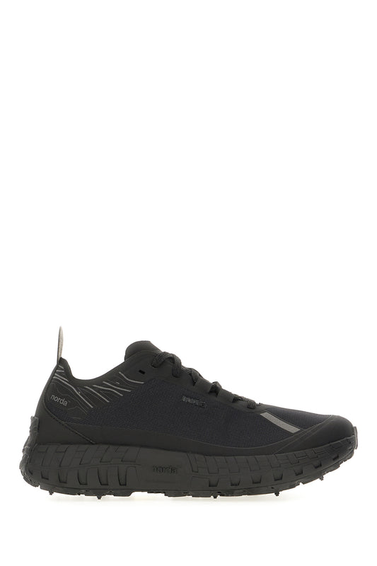 SNEAKERS_001AM_STBLK_Image_1