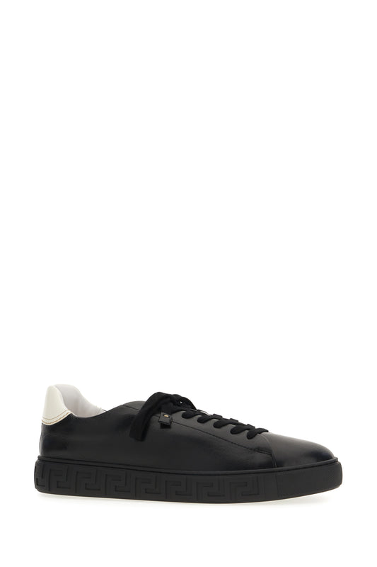SNEAKERS_10242061A18384_2B020_Image_2