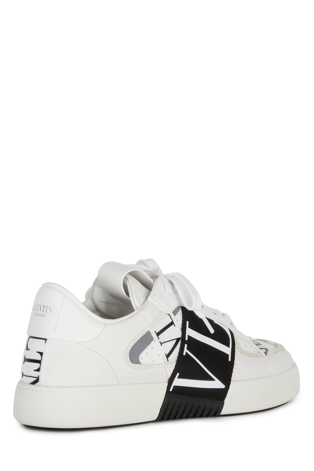 SNEAKERS_1Y0S0C58WRQ_24P_Image_3