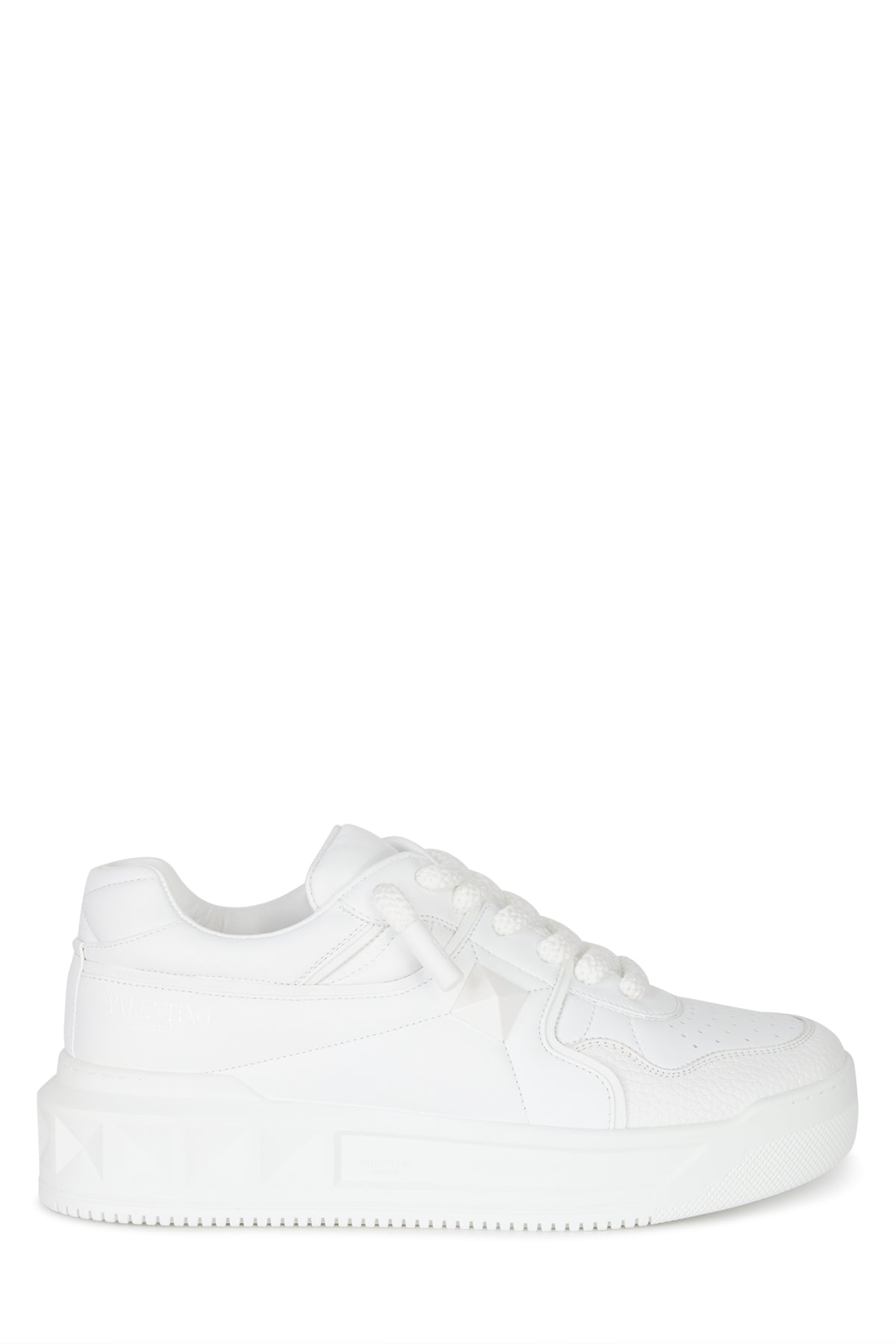 SNEAKERS_1Y0S0G37XTM_0BO_Image_1