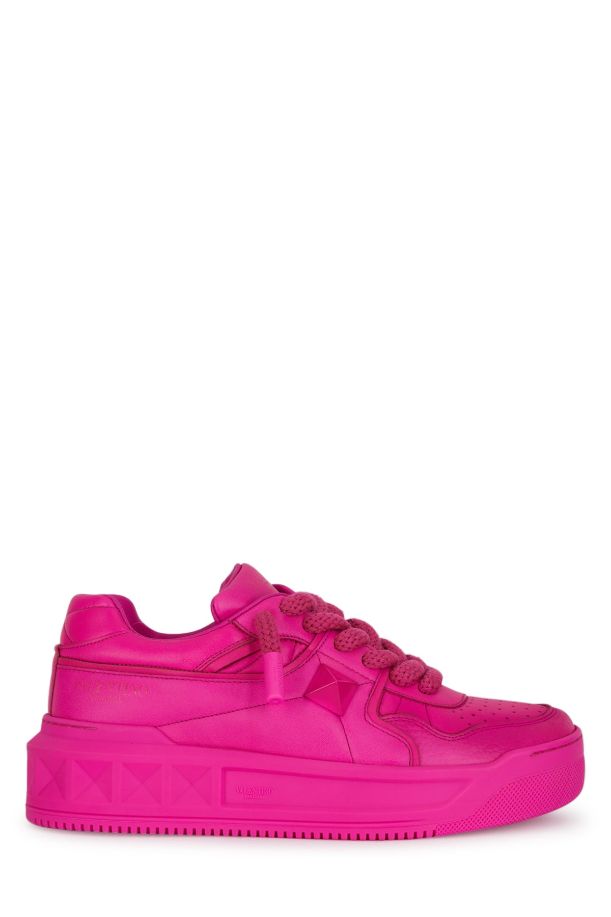 SNEAKERS_1Y0S0G37XTM_UWT_Image_1