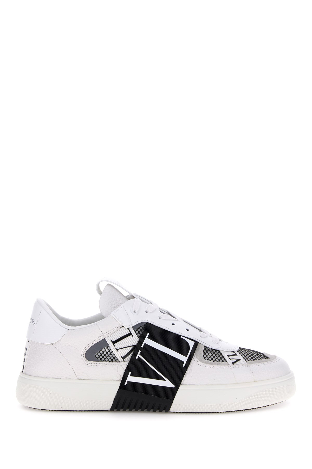 SNEAKERS_1Y2S0C58SWF_Q1X_Image_1