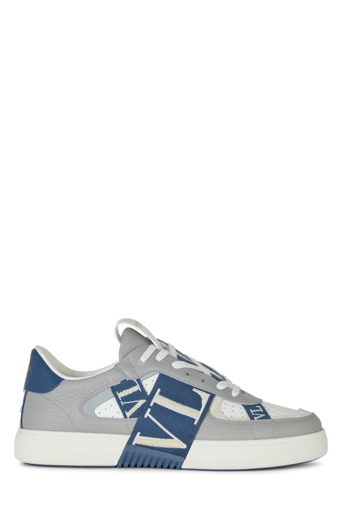 SNEAKERS_2Y2S0C58CSP_74L_Image_1