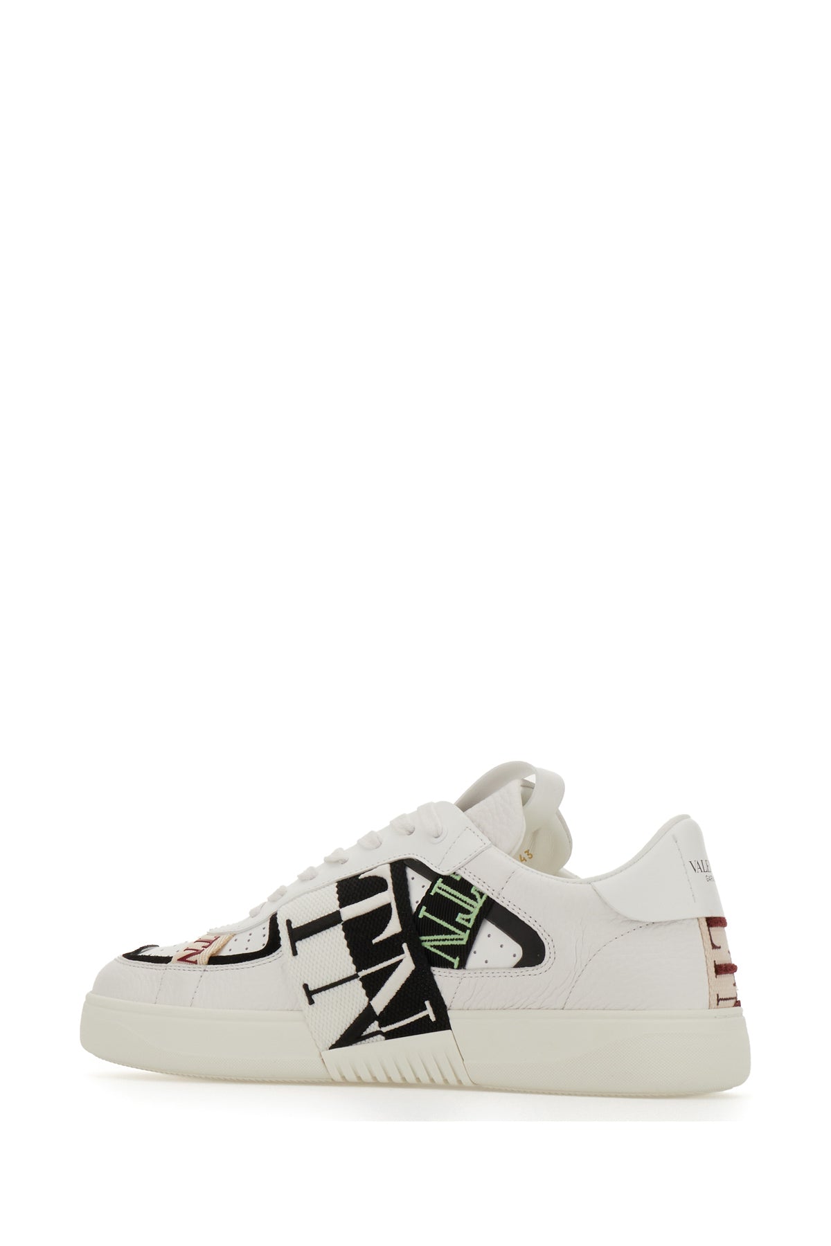 SNEAKERS_4Y2S0C58UVH_YEA_Image_3