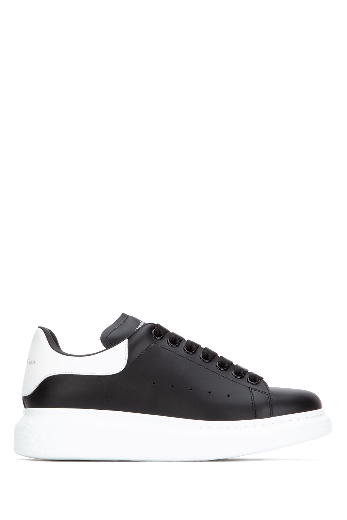 SNEAKERS_553680WHGP5_1070_Image_1
