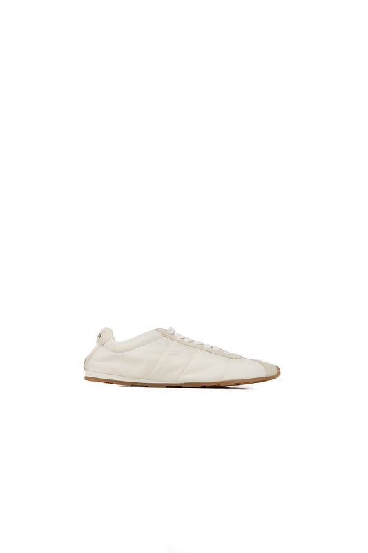 SNEAKERS_5E114EFD005D7C_F0009_Image_1