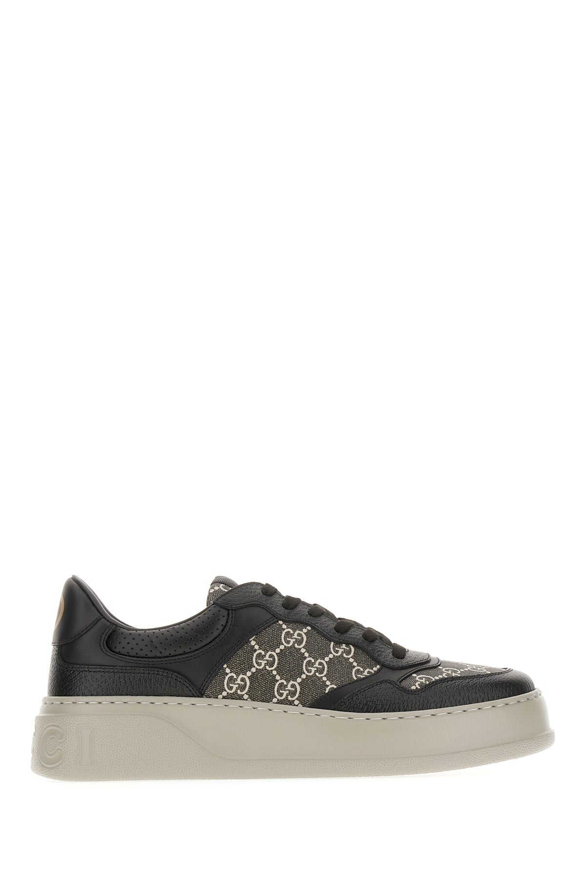 SNEAKERS_669582AACOD_1072_Image_1