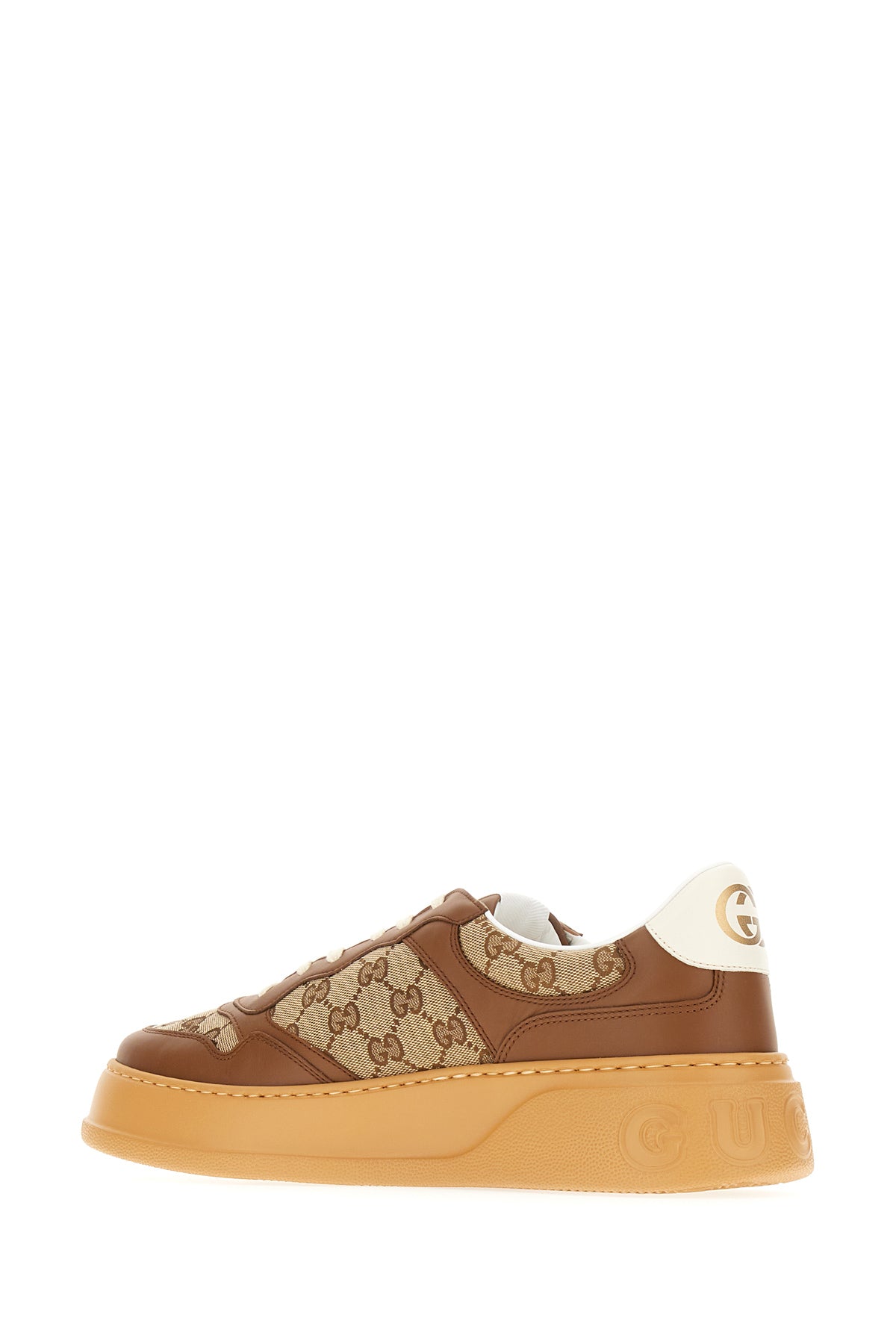 SNEAKERS_675840UPG20_2866_Image_3