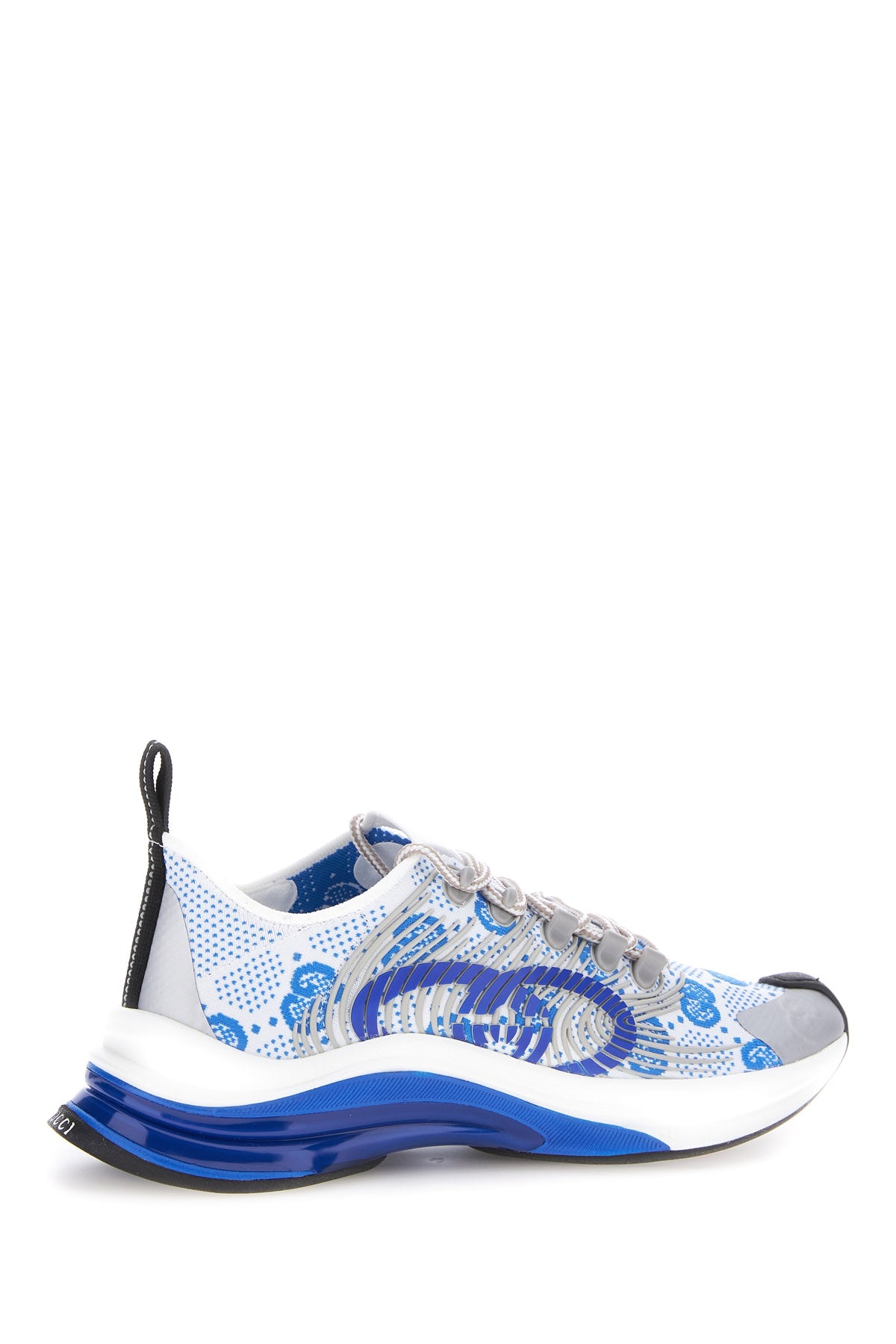 SNEAKERS_680903USN10_8485_Image_3
