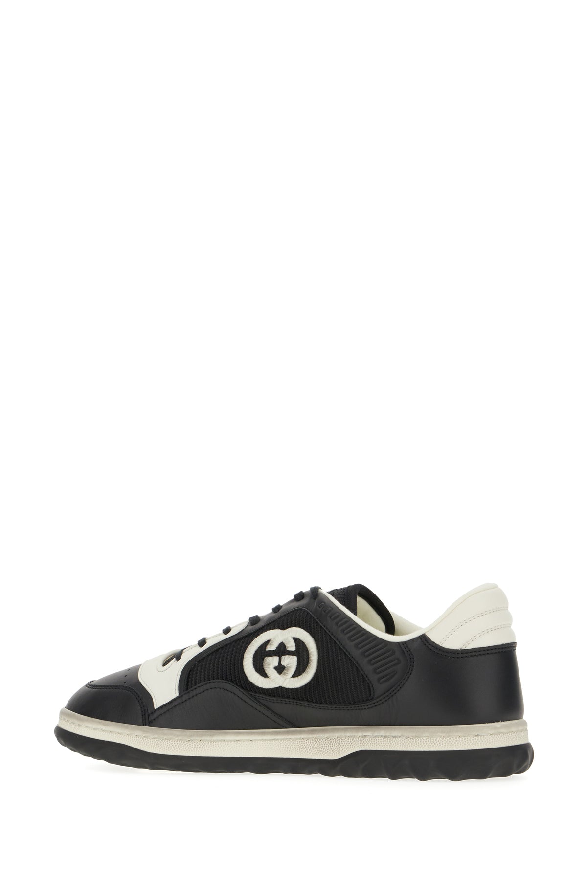 SNEAKERS_756811AAB79_1051_Image_3