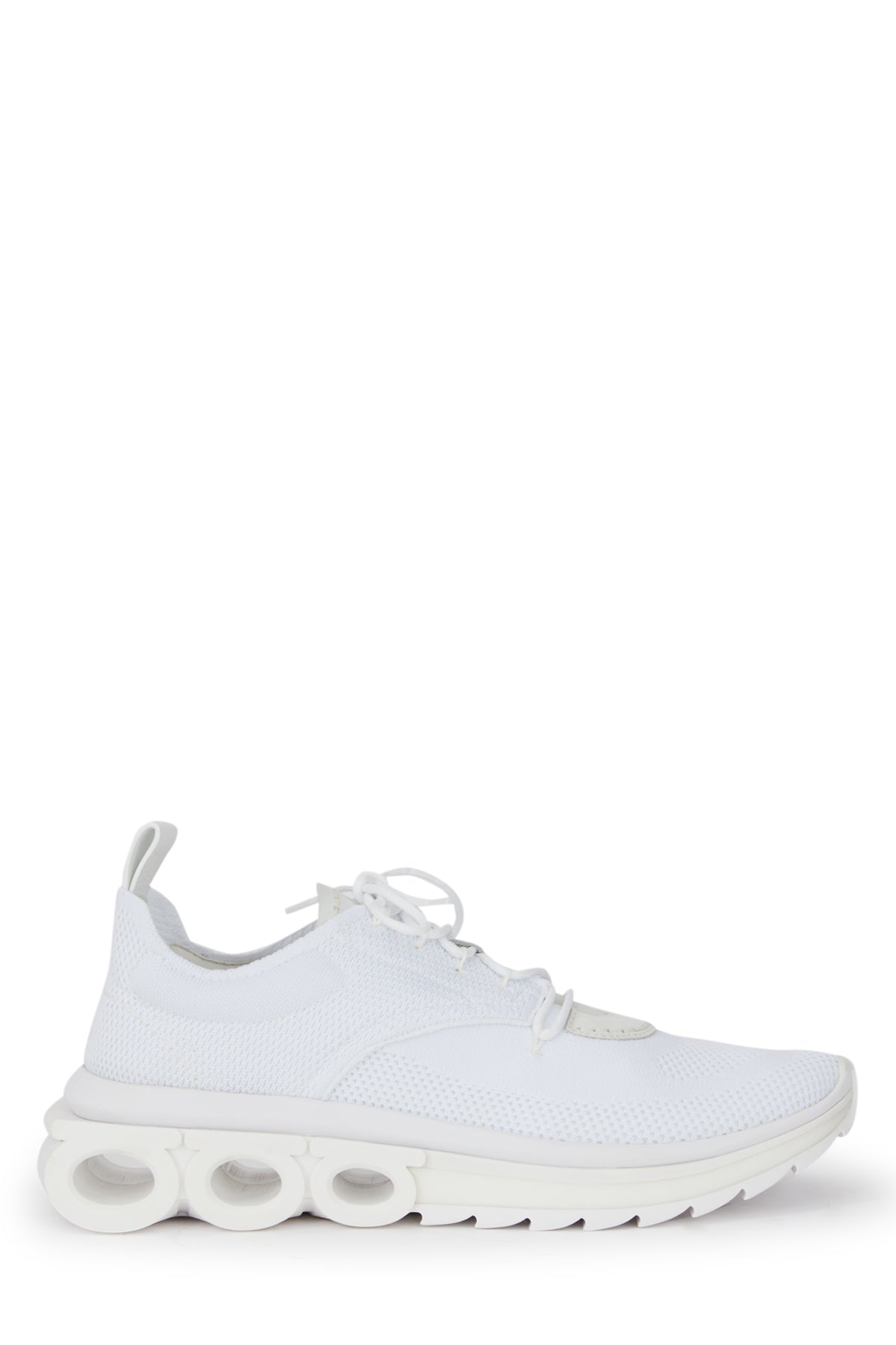 SNEAKERS_760648_004_Image_1