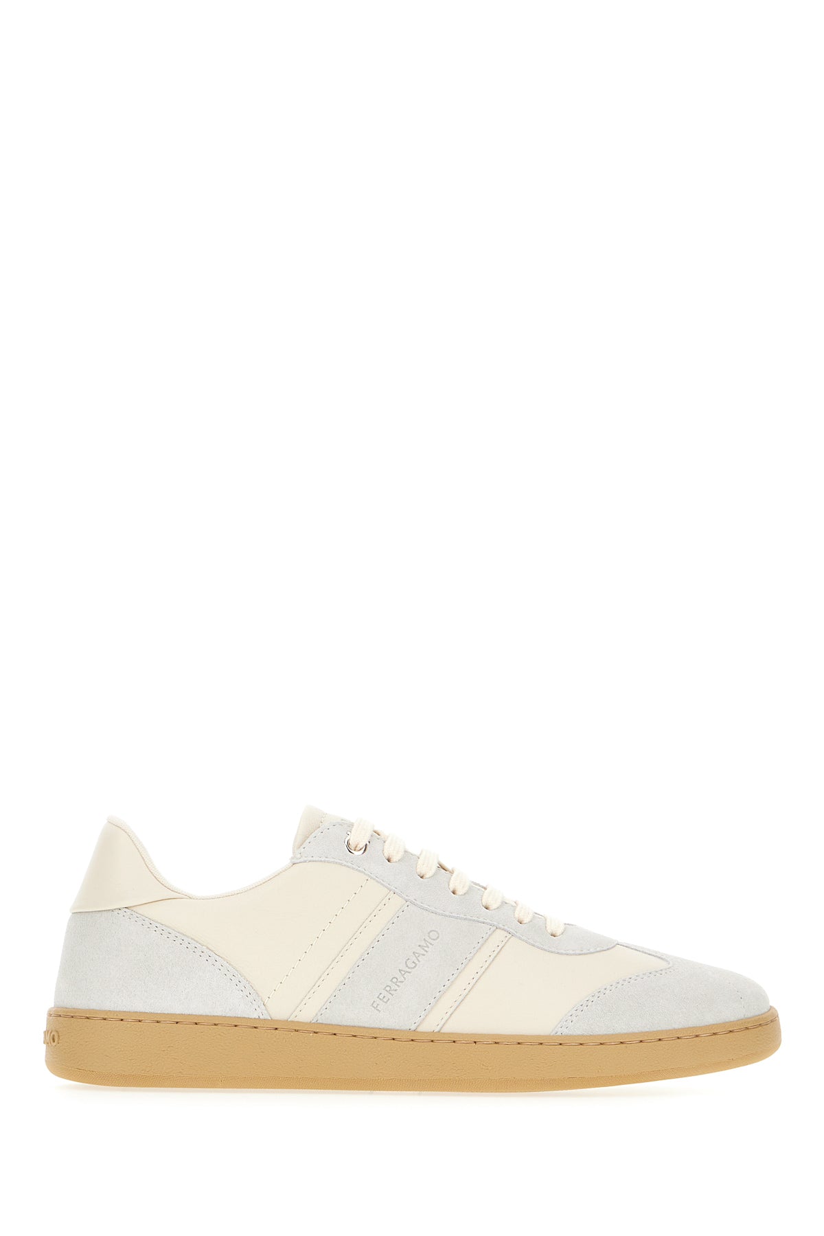 SNEAKERS_762260_005_Image_1