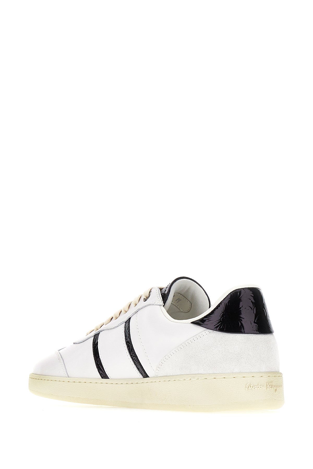 SNEAKERS_766323_002_Image_3