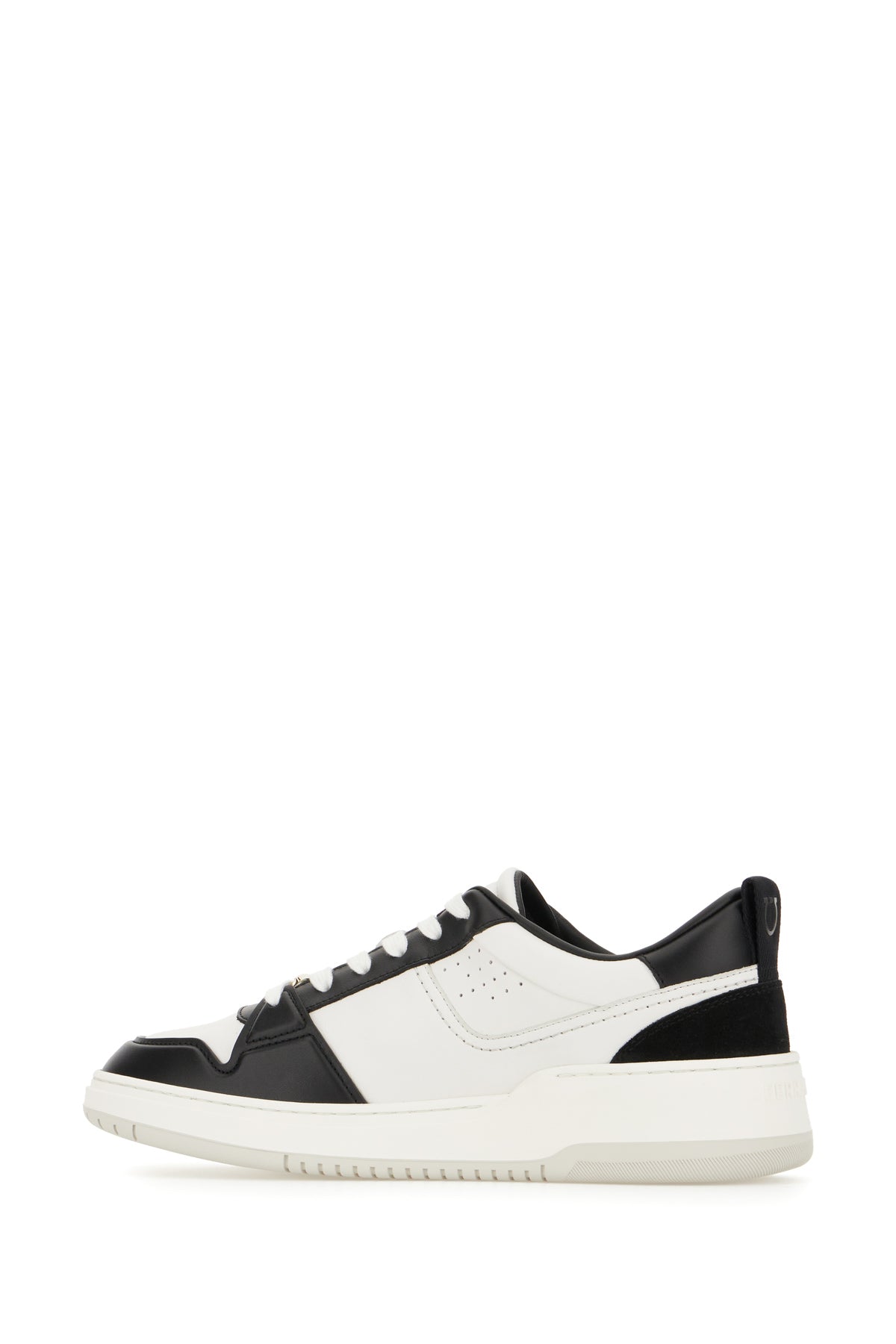 SNEAKERS_770882_007_Image_3