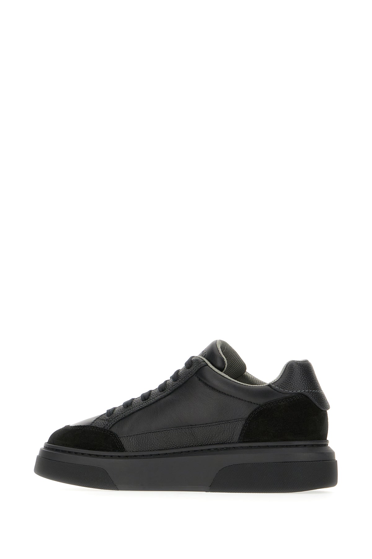 SNEAKERS_778888_023_Image_3
