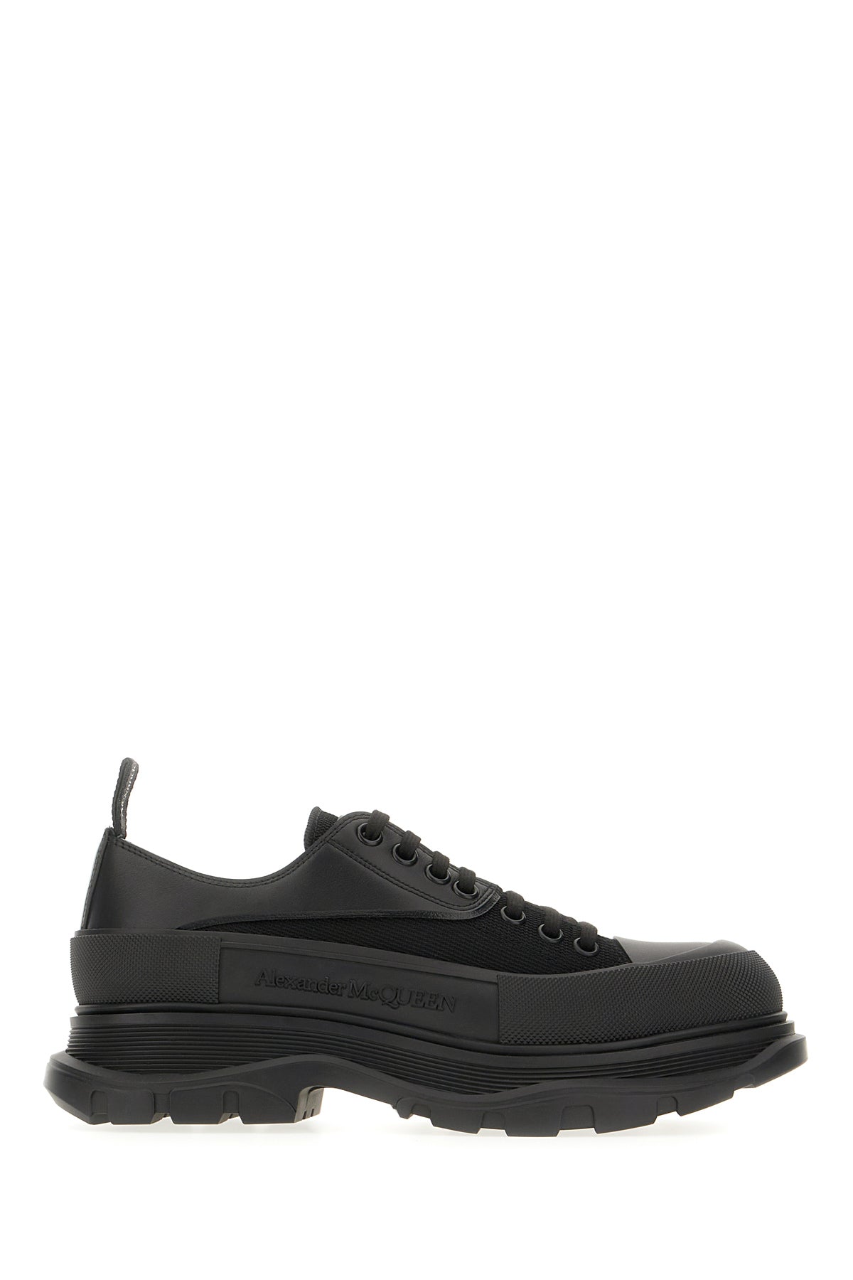 SNEAKERS_794524WHZ6X_1320_Image_1