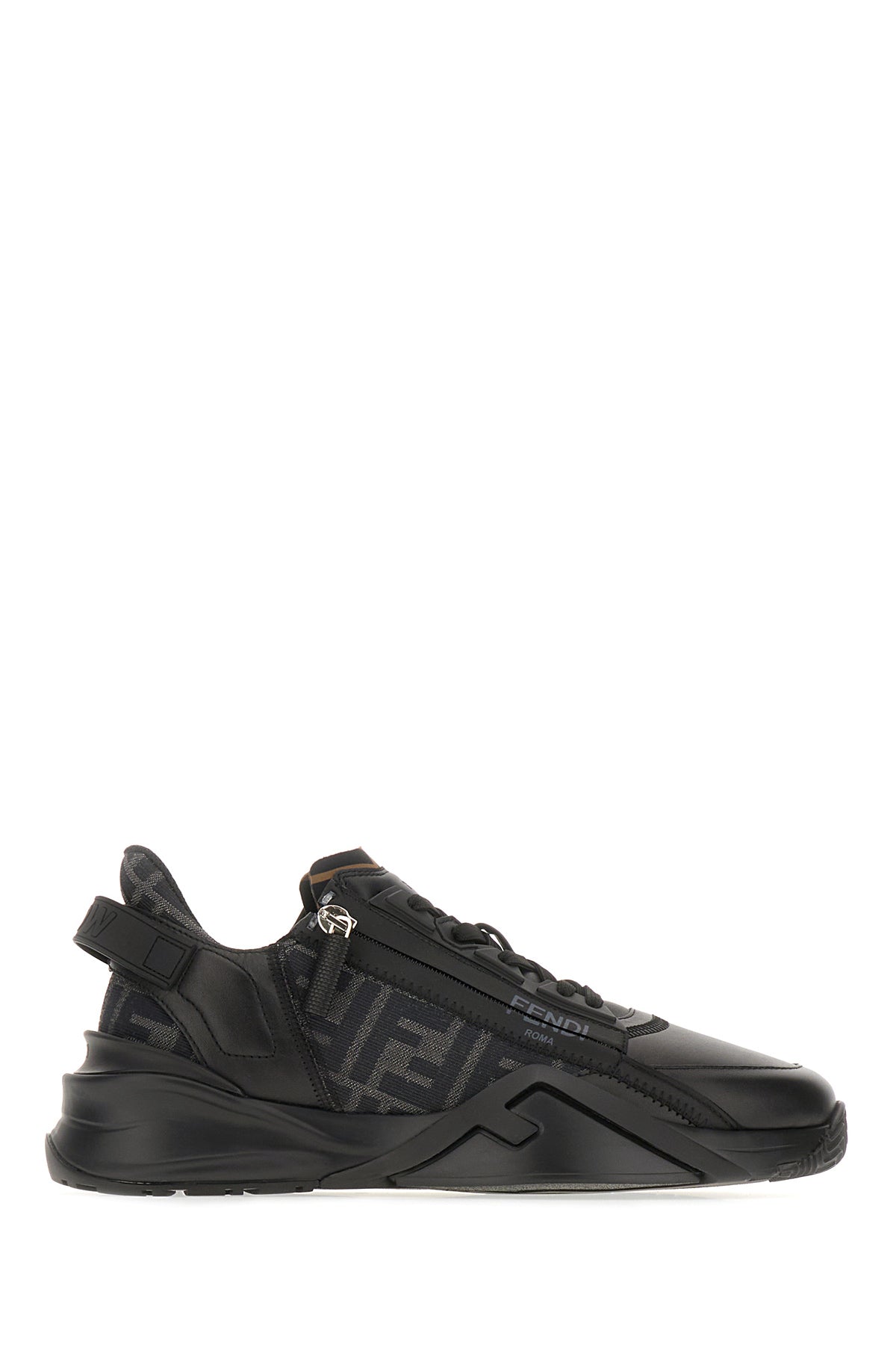 SNEAKERS_7E1392AJZH_F1DV5_Image_1