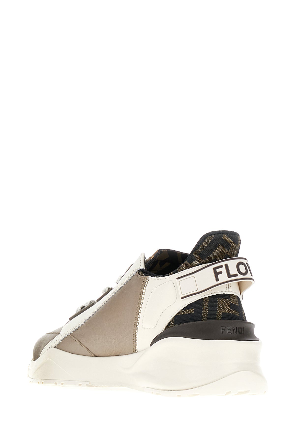 SNEAKERS_7E1392AJZH_F1MDC_Image_3