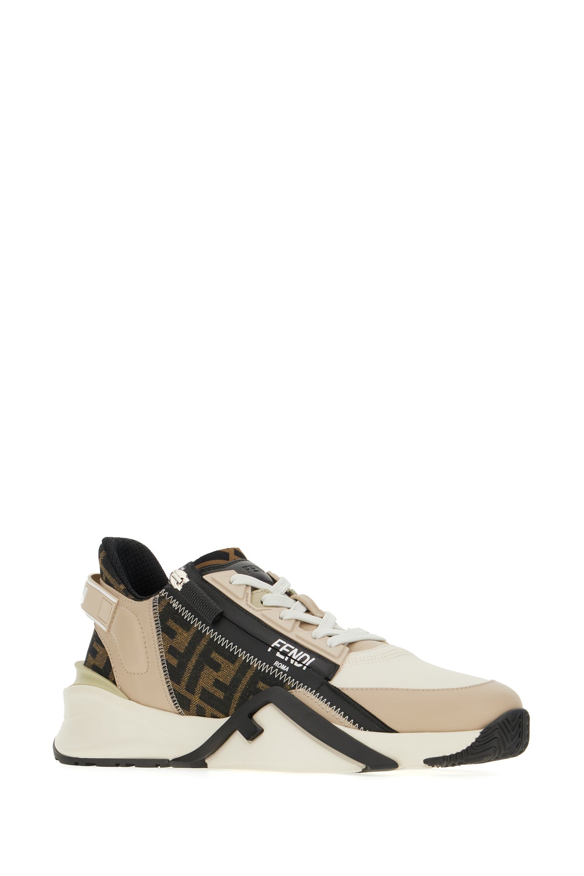 SNEAKERS_7E1392AJZH_F1OU2_Image_2
