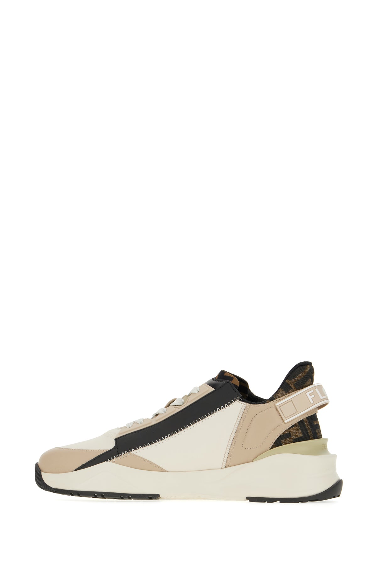 SNEAKERS_7E1392AJZH_F1OU2_Image_3