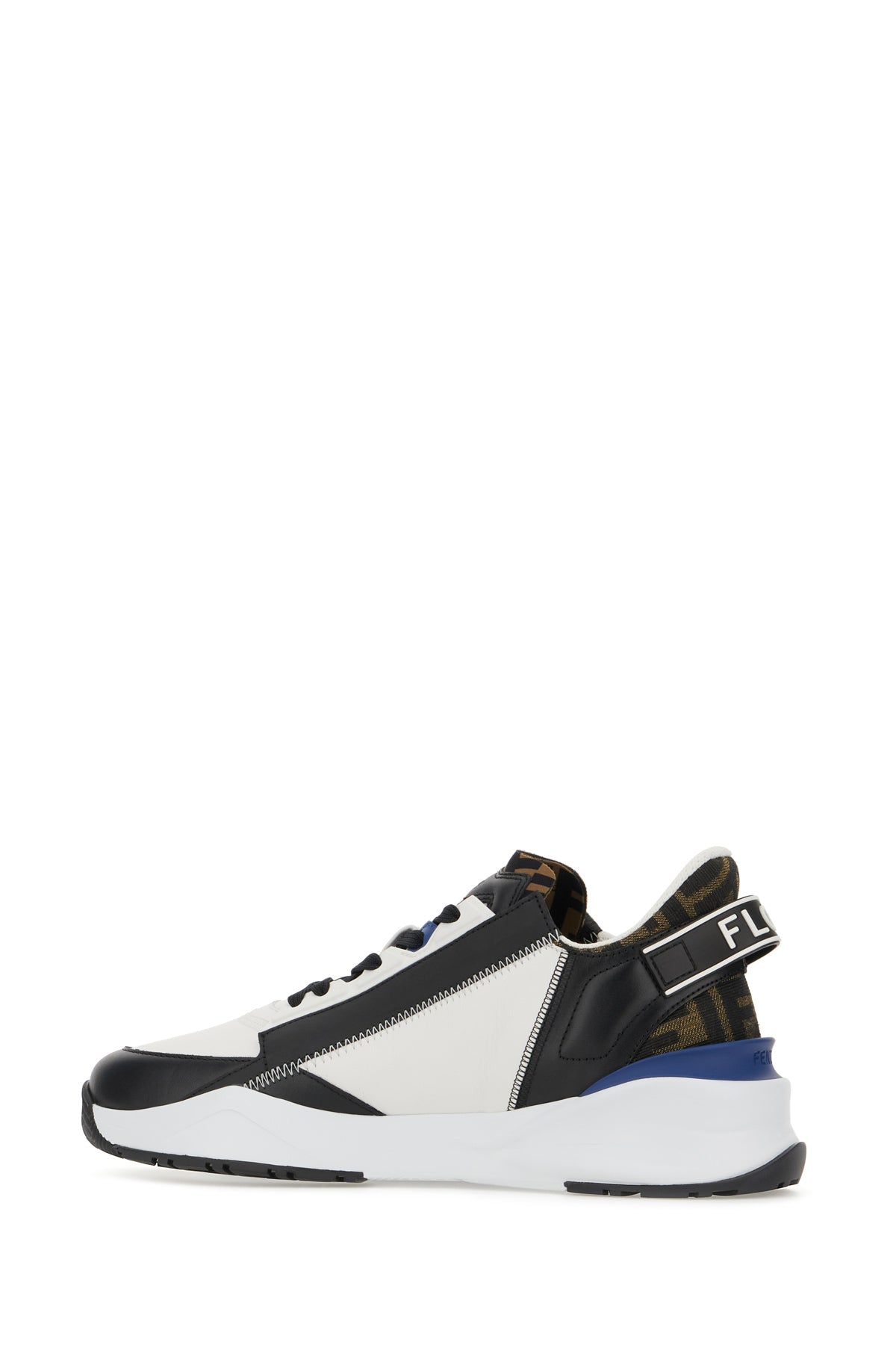 SNEAKERS_7E1392AJZH_F1PX7_Image_3