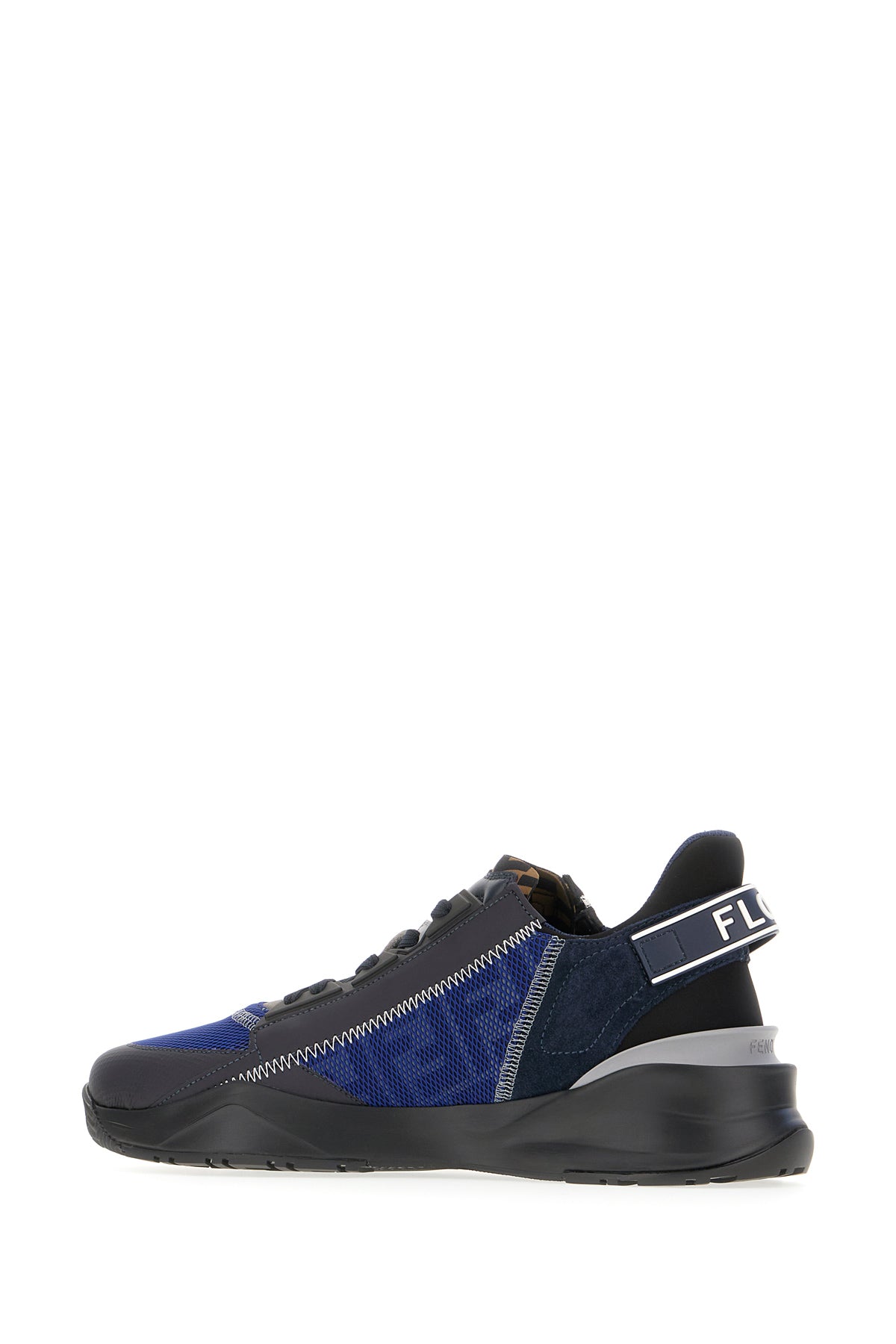 SNEAKERS_7E1392AQ6D_F1R76_Image_3