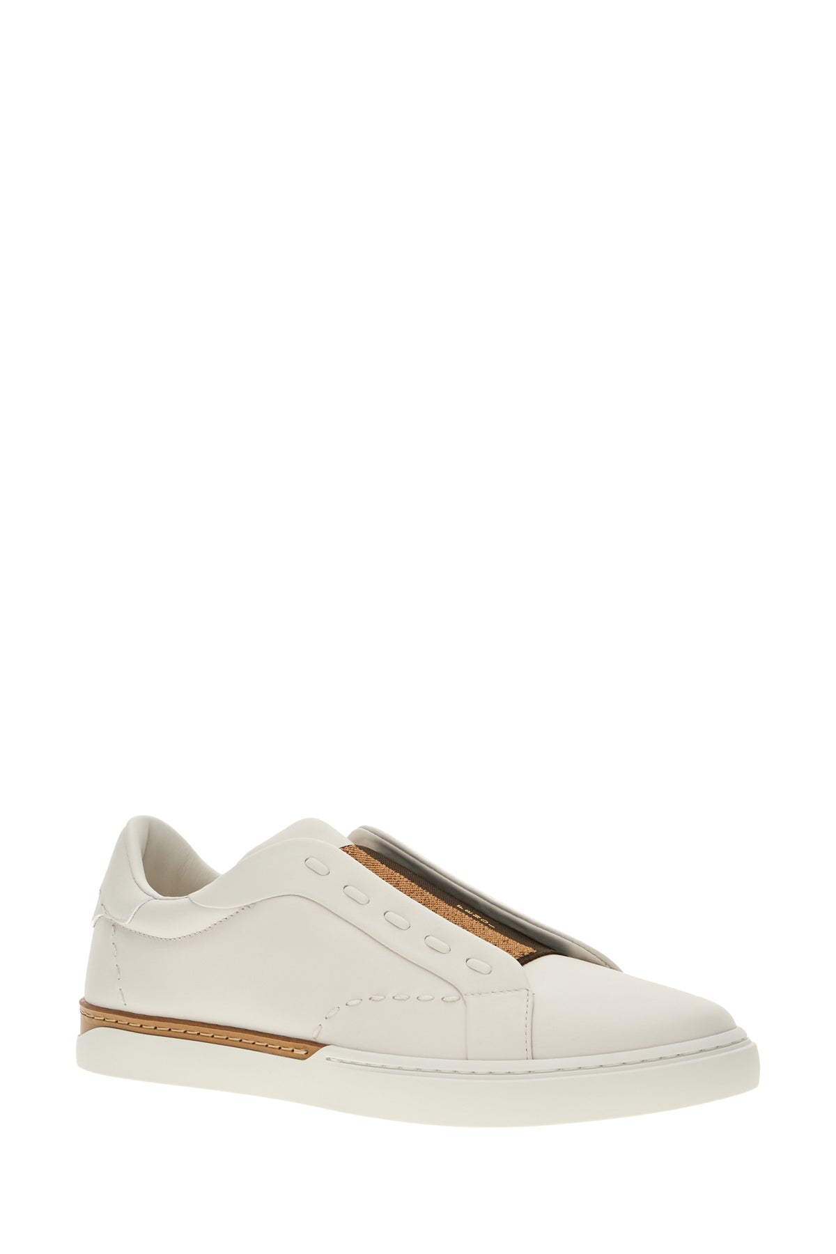 SNEAKERS_7E1937A2C9_F1XIF_Image_3