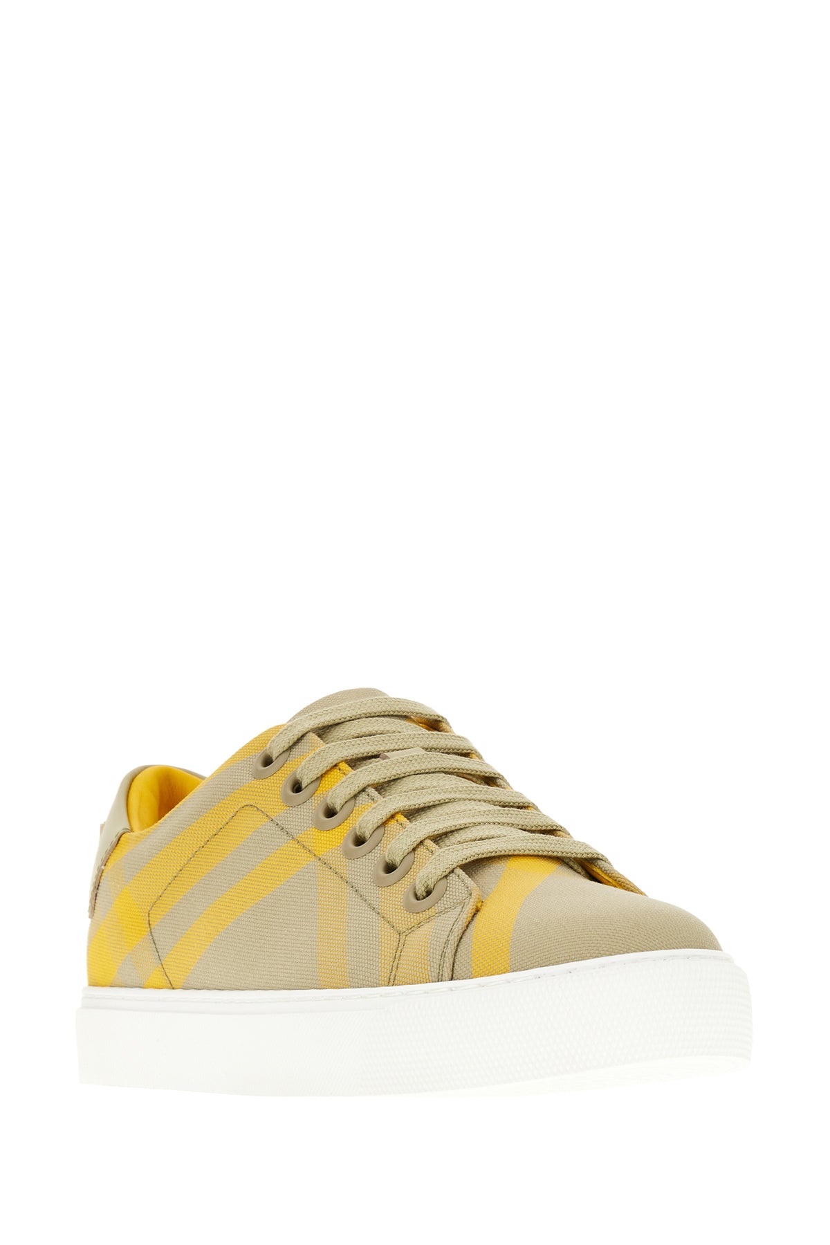 SNEAKERS_8077381_B7311_Image_2